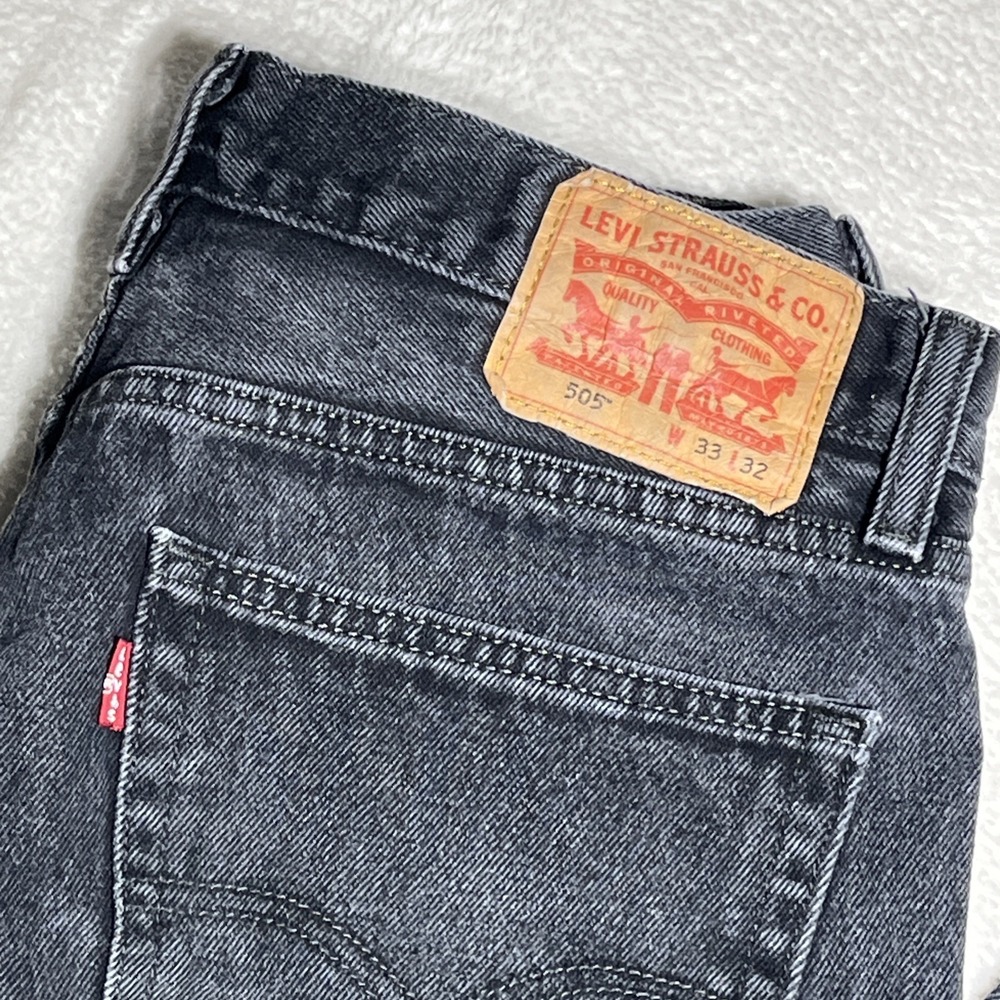 Levi's 505 Jeans Mens 33x32 Black Regular Fit Straight Leg Faded Denim Casual